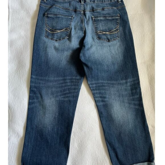 Size 12 Ladies Blue Jean Capris - Picture 3 of 5